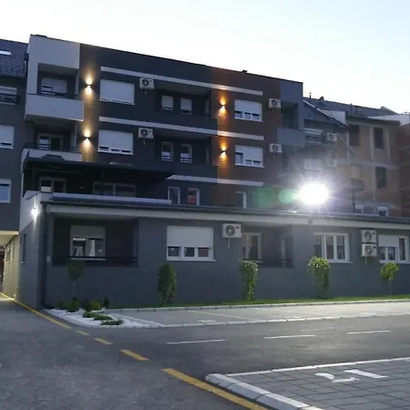 Apartman Kristal Sremska Mitrovica Exterior photo