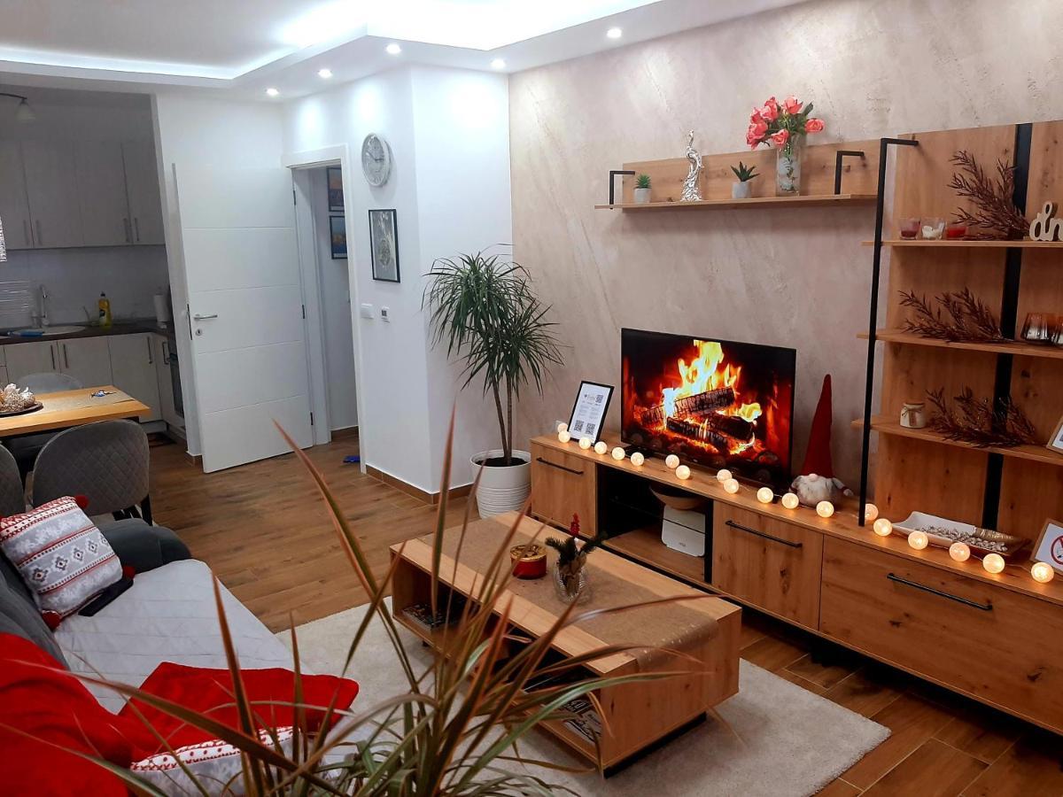 Kristal Apartment *